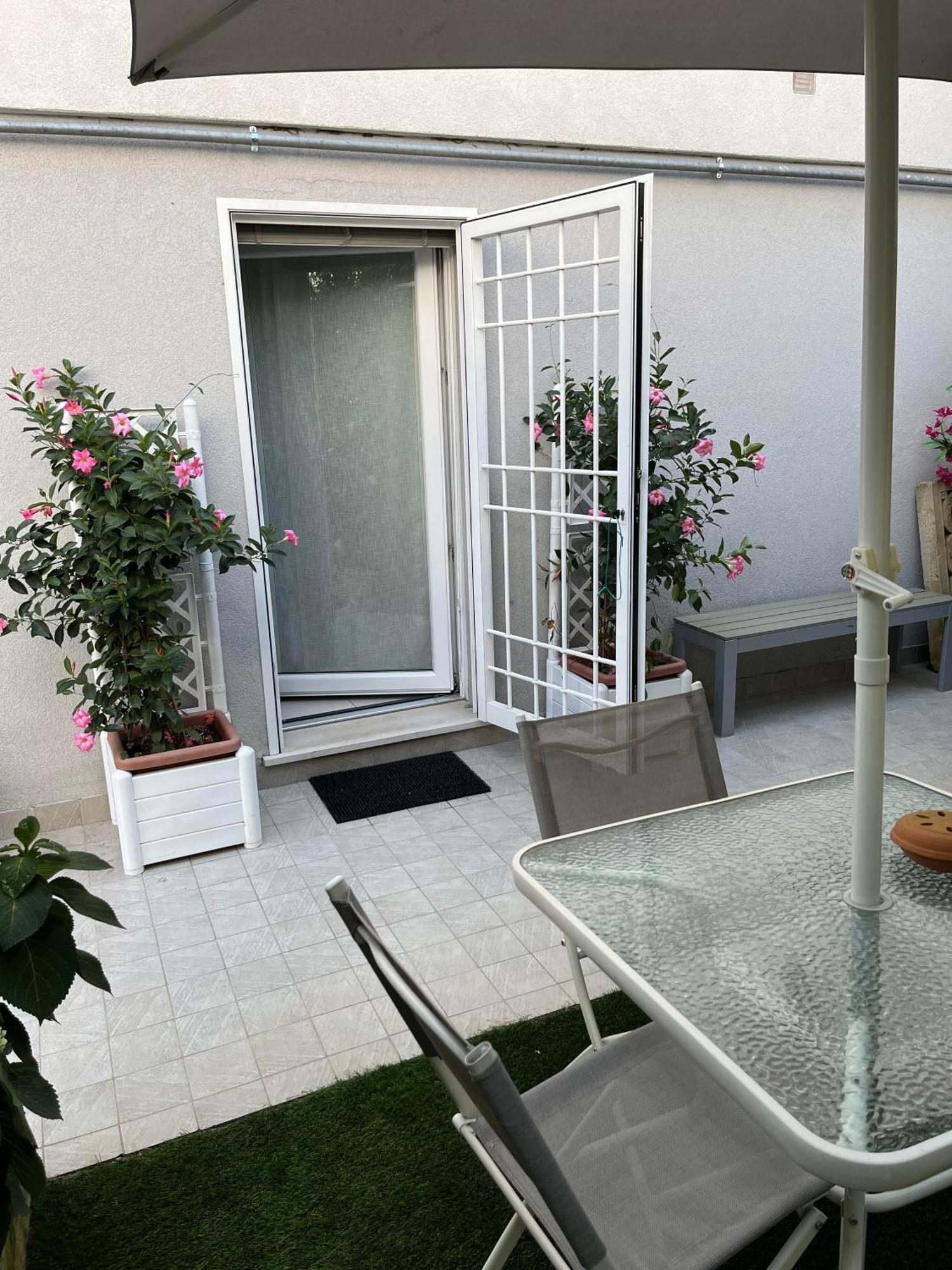 Sweet Studio IN GIARDINO Padua Exterior foto
